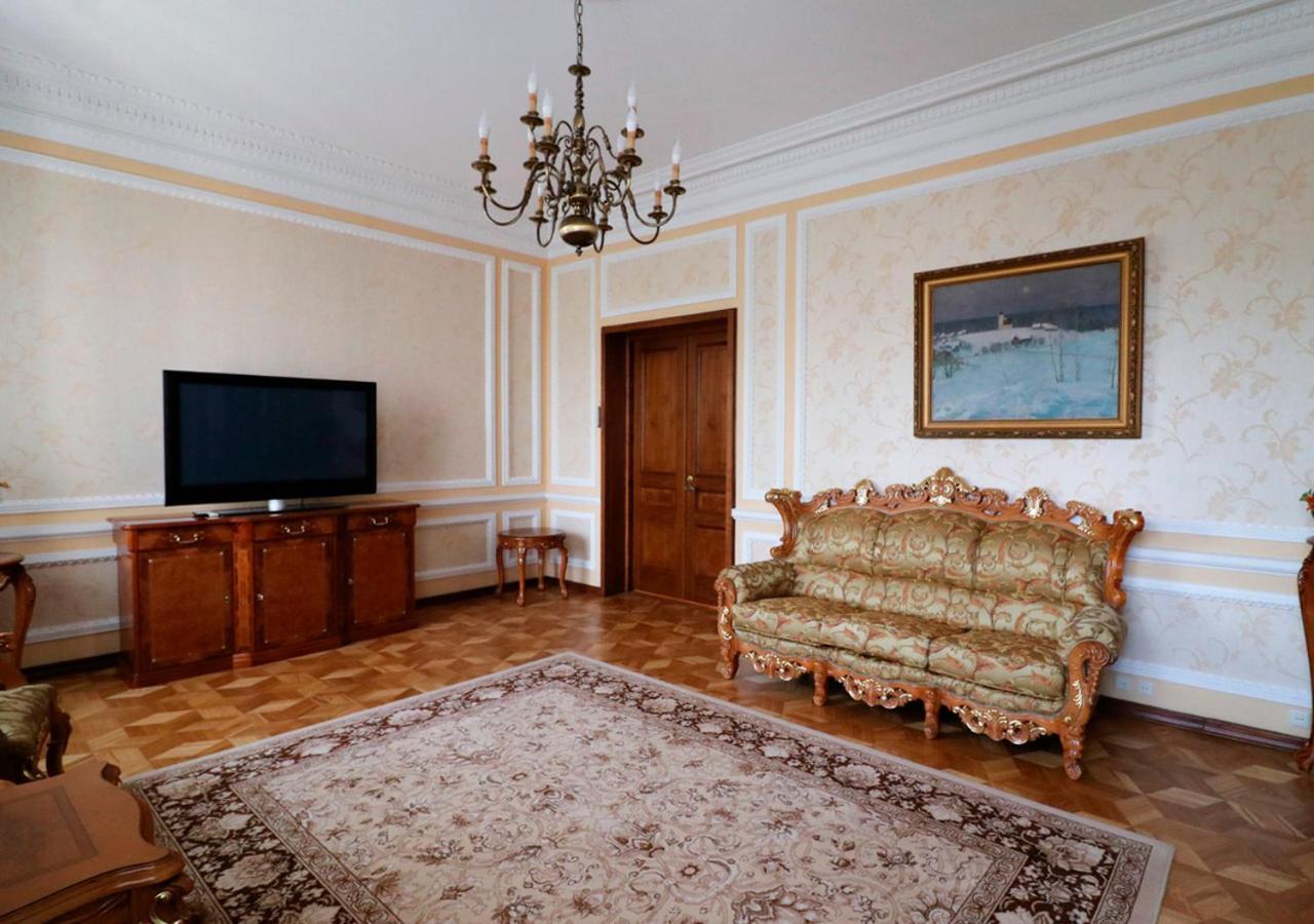 Vip Apartments Dipservice Hall Minsk Exterior foto
