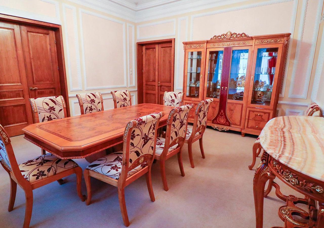 Vip Apartments Dipservice Hall Minsk Exterior foto